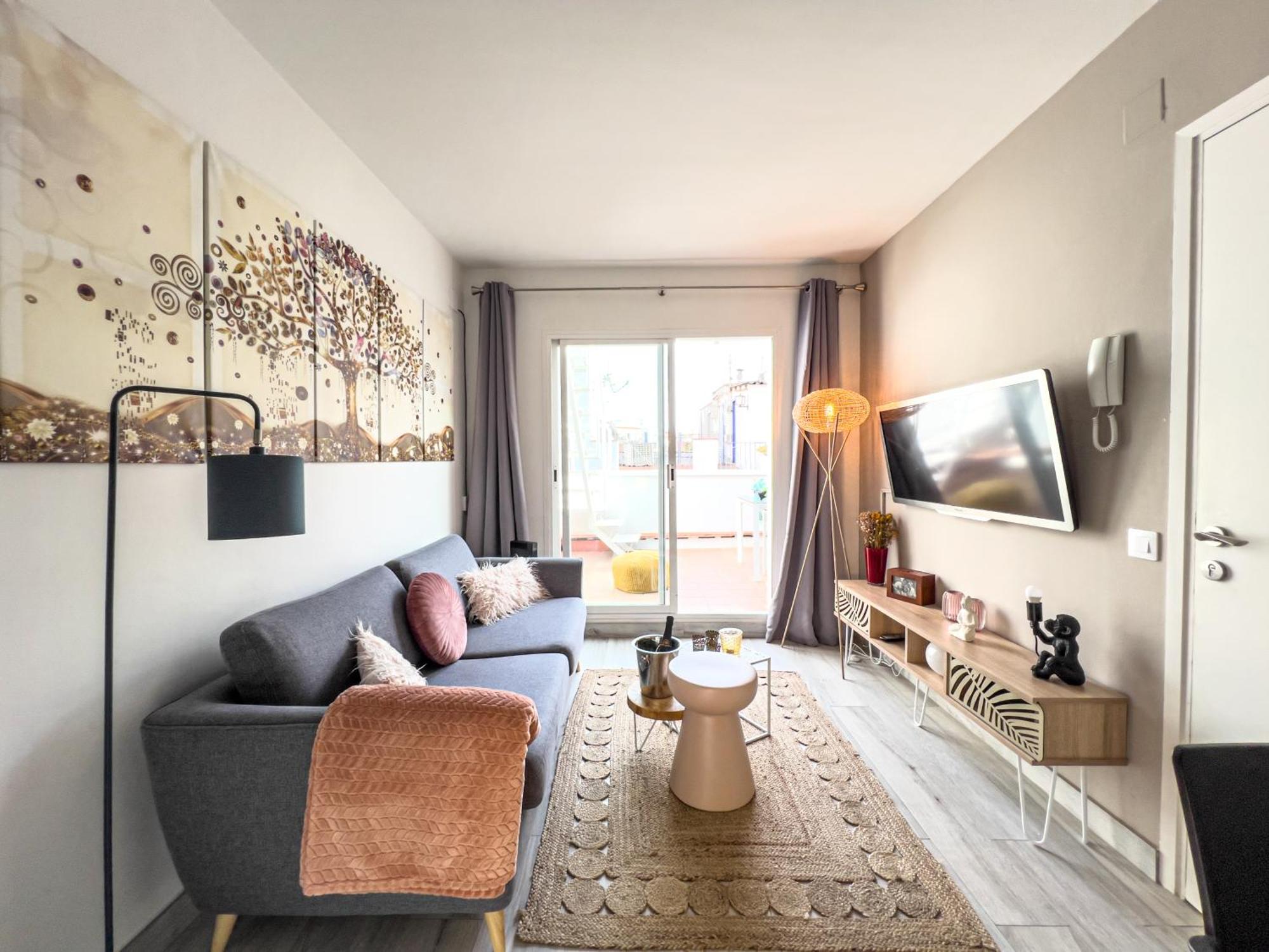 Amazing 2 Bedroom Apartment With Big Sun Terrace Sitges Centre Beach Екстериор снимка