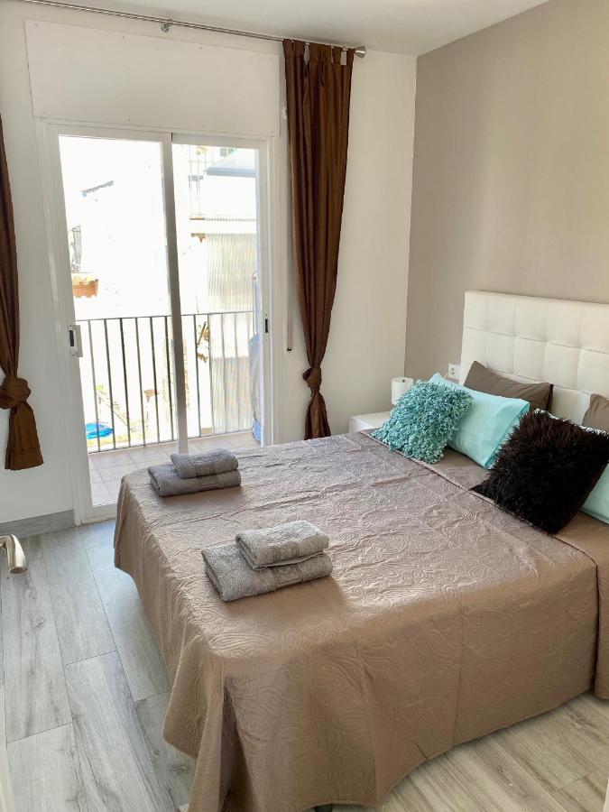 Amazing 2 Bedroom Apartment With Big Sun Terrace Sitges Centre Beach Екстериор снимка